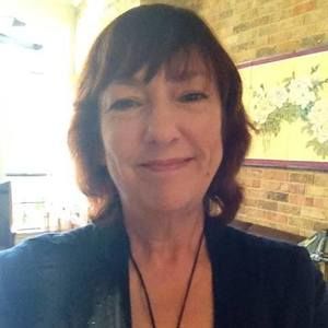 Meet your Posher, Beverly